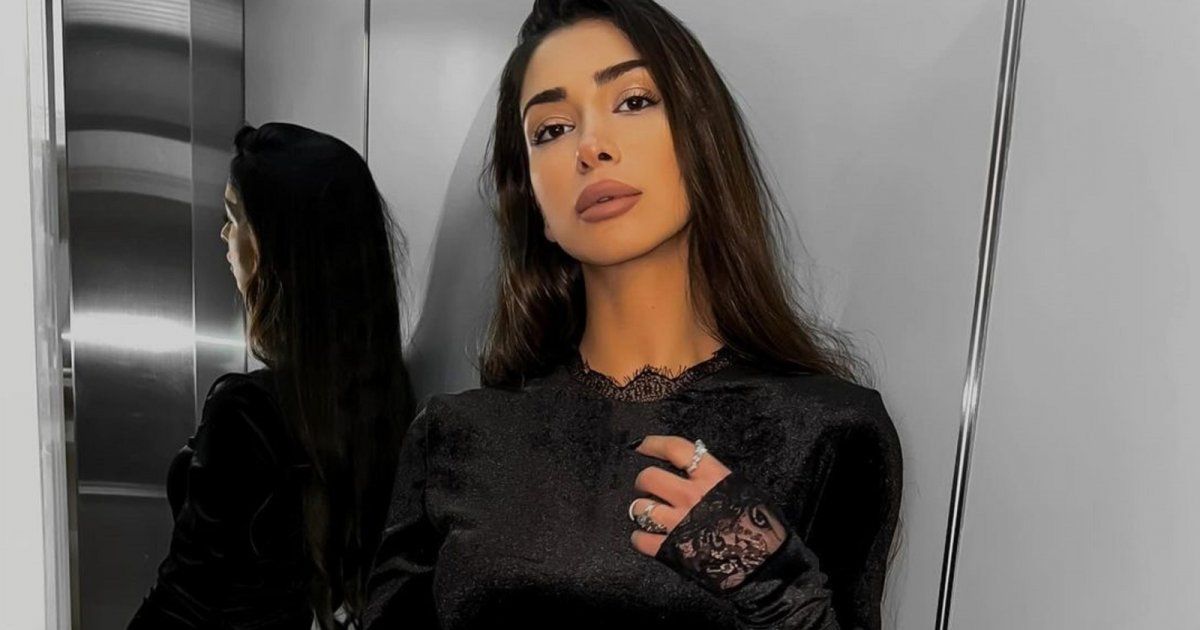 شاهد .. بالصورة- تيا ديب تبهر متابعيها بإطلالة رائعة