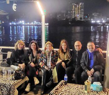 شاهد .. كارول سماحة تستمتع بأجواء رمضان مع زوجها وابنتها في مركب على النيل-بالصورة والفيديو