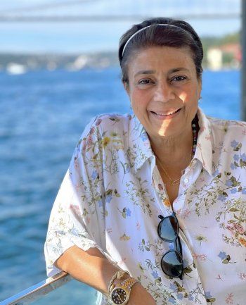 شاهد .. بعد إصابة والدتها بمرض السرطان.. هذا ما قالته منة فضالي في عيد الأم