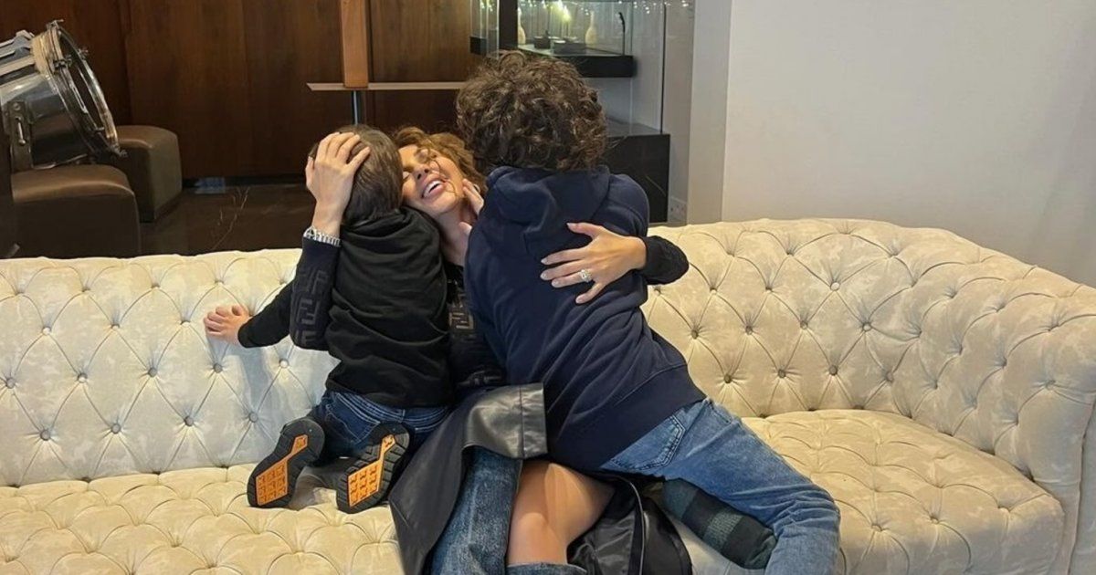 شاهد .. ميريام فارس توثق أجواء عيد الأم في منزلها.. وهكذا عبّرت