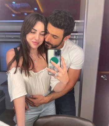 شاهد .. هل حدد وسام فارس وسارة أبي كنعان موعد زفافهما؟ هذا ما حصل