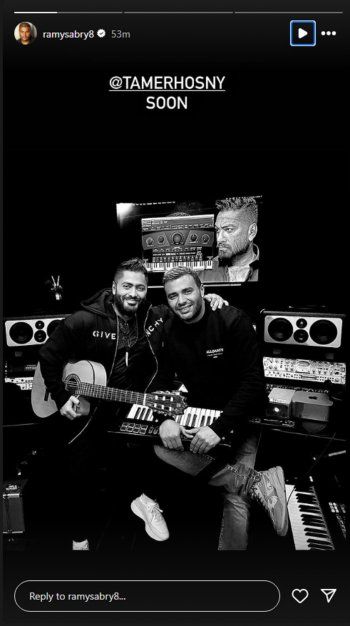 شاهد .. من داخل الستوديو.. رامي صبري و تامر حسني يشعلان حماس الجمهور لعمل قادم مشترك