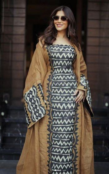 شاهد .. مي عمر تتألق بالقفطان المغربي... وهذا سعره