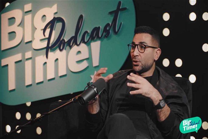 رد فعل شقيق أحمد سعد على تصريحاته المثيرة: العربية الـ28 عطلت بيا تاني