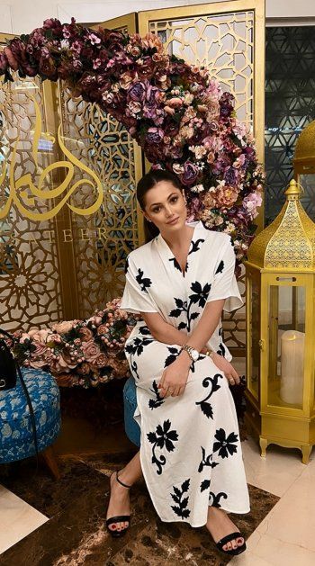 شاهد .. في أجواء رمضانية مميزة..دانا الحلاني تبهر الجمهور بأناقتها و جمالها-بالصورة