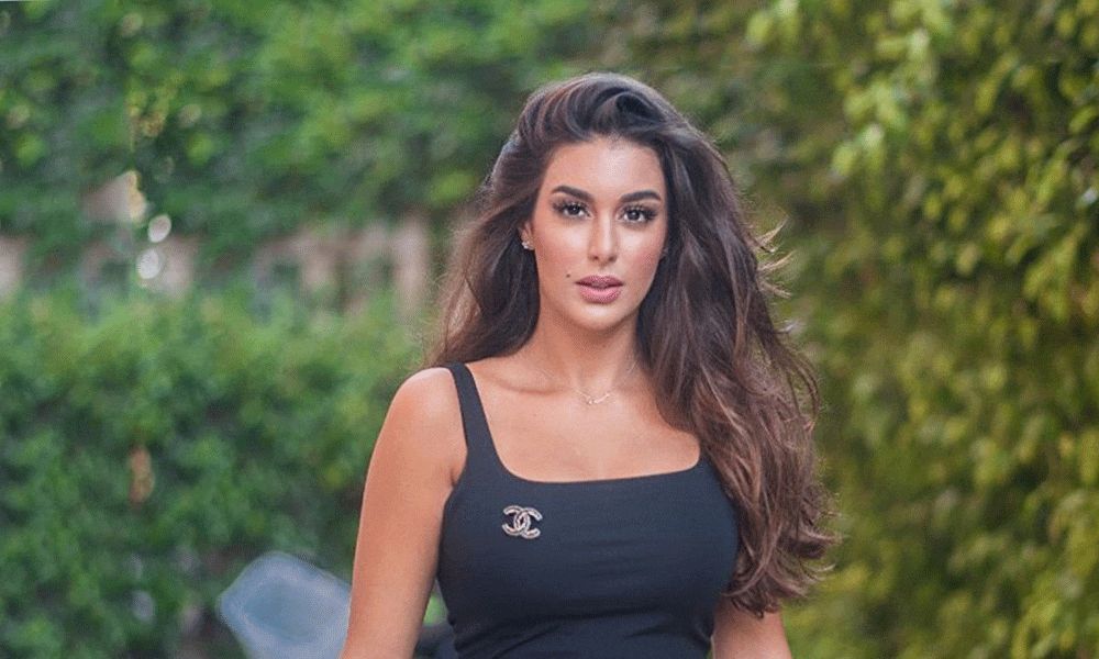 سعر ساعة ياسمين صبري.. أثارت ضجة كبيرة تمنها يشتري شقة