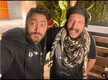 شاهد .. تامر حسني يشوق متابعيه لفيلمه الجديد "ري ستارت" ويكشف عن كواليس التصوير
