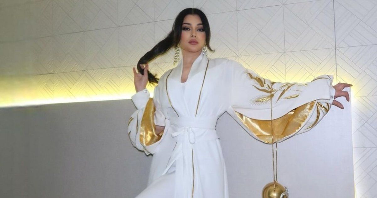 شاهد .. هيفا وهبي ساحرة بأحدث إطلالة لها.. إليكم سعر حذائها وتصميمه المدهش