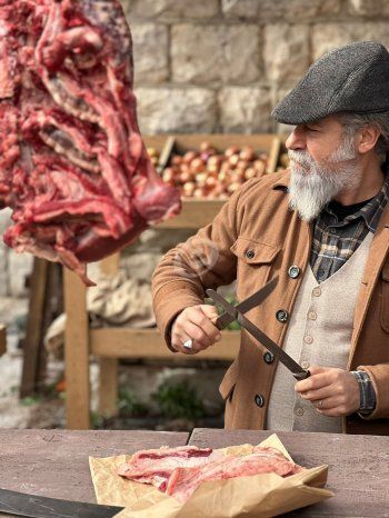 شاهد .. خاص - علي منيمنة : إيلي معلوف له فضل عليّ .. ليس لدي هذه العقدة وحُذف الكثير من دوري في " ذهاب وعودة "