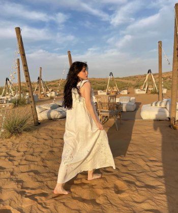 شاهد .. أوزغي غوريل تقضي عطلتها في دبي .. بالصور