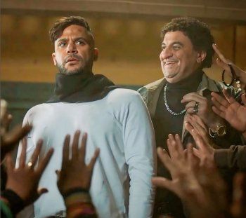 شاهد .. بصورة تجمعهما..محمد إمام يشيد بأداء هشام إسماعيل في مسلسل "كوبرا" و هذا ما قاله