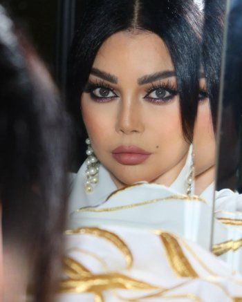 شاهد .. تصميم حقيبة يد هيفا وهبي مميز للغاية.. هذه تفاصيله وسعره