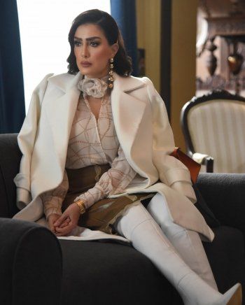 شاهد .. بالصور- غادة عبد الرازق تخطف الأنظار بأناقتها بإطلالة شيك