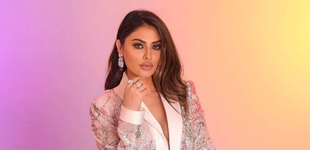 شاهد .. مريم حسين تتألق بإطلالة أنيقة بالقفطان المغربي