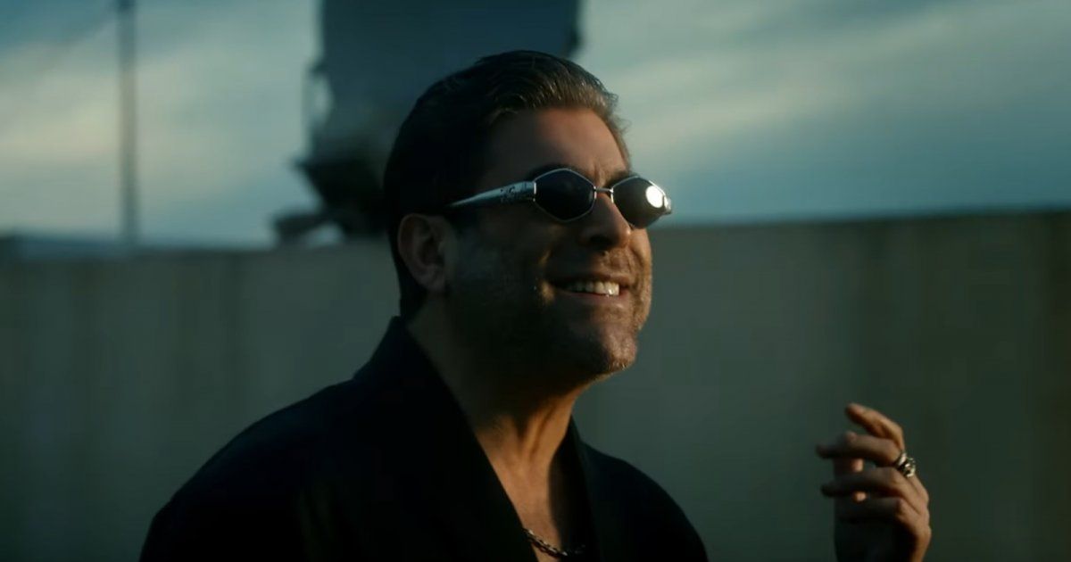 شاهد .. أين صور وائل كفوري كليب " وقت هدية " ؟