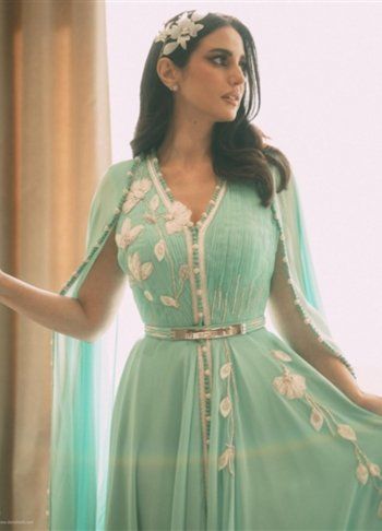 شاهد .. بالصور- درة التونسية بقفطان مغربي أنيق يسحر العيون