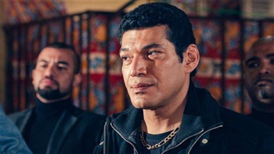 شاهد .. باسم سمرة يفجع بوفاة أقرب الناس إليه