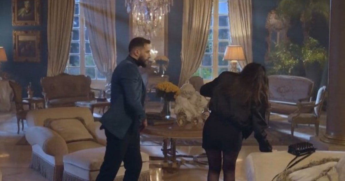 شاهد .. محمد الأحمد يصفع نادين نسيب نجيم وهي تؤكد: هيدا الكف مش تمثيل