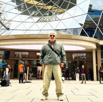 شاهد .. خاص - هذا ما قاله شربل زيادة عن فيلم " المزرعة " وهكذا وصف علاقته بزملائه في مسلسل " الخائن "