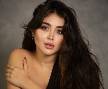 شاهد .. بأنوثة و جمال.. هيا مرعشلي تتألق بإطلالتها الاخيرة - بالصور