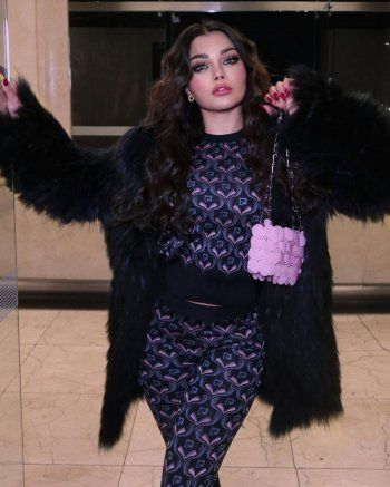 شاهد .. الذوق الرفيع عنوانها.. إليكم مجموعة حقائب يد هيفا وهبي