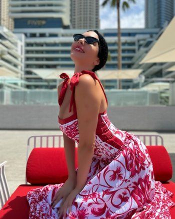 شاهد .. لاميتا فرنجية بإطلالة لامعة وجريئة.. وجمالها حديث الكثيرين - بالصور