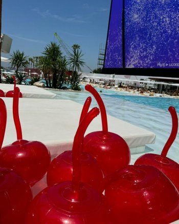 شاهد .. لاميتا فرنجية بإطلالة لامعة وجريئة.. وجمالها حديث الكثيرين - بالصور