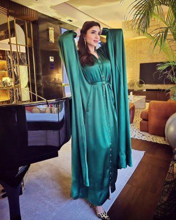 شاهد .. إطلالات مي عمر الرمضانية تحتل الترند بجدارة.. أناقة وإختيارات خارجة عن المألوف