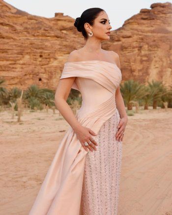 شاهد .. درّة التونسية تستعرض إطلالتها الأنيقة في العلا من توقيع رامي قاضي