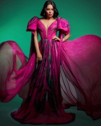 شاهد .. لقاء الخميسي تتألق بفستان رائع من تصميم فؤاد سركيس وهذا سعره- بالصور