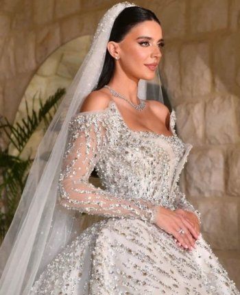 شاهد .. مايا رعيدي أحدثهن.. إليكم أجمل فساتين ملكات جمال لبنان في حفلات زفافهن