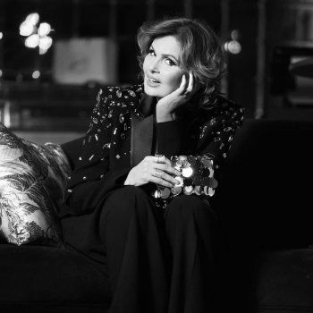 شاهد .. خاص - يسرا : لبنان وشعبه قريبان من قلبي للغاية .. والماديات ليست سبب تمنعي عن مقابلات هناك