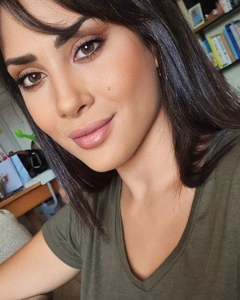 شاهد .. خاص - نتاشا بيضون : " شخصيتي في 2024 لا تشبهني .. إستمتعت بالعمل مع سعد رمضان وهذه مواصفات رجل أحلامي "