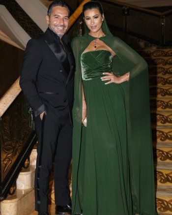 شاهد .. ريم السعيدي كالأميرات بأحدث إطلالاتها.. وتختار فستاناً من تصميم إيلي صعب