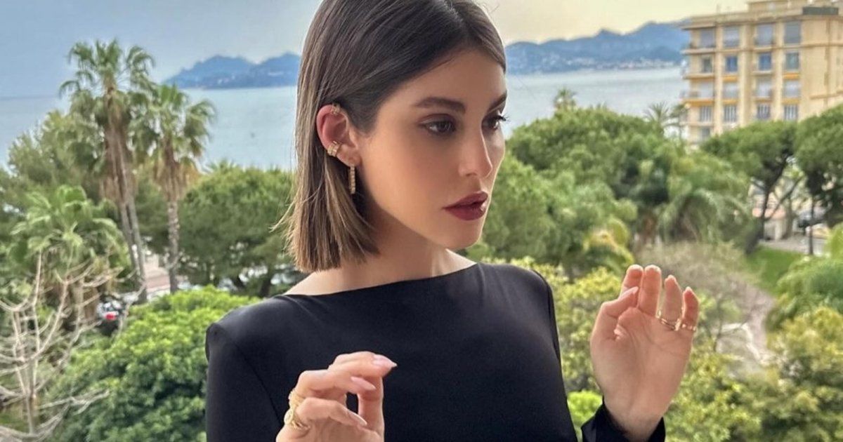 شاهد .. نور عريضة في مهرجان كان.. أناقة ما بعدها أناقة