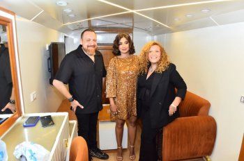 شاهد .. فستان روبي القصير يثير الجدل.. وإليكم سعره