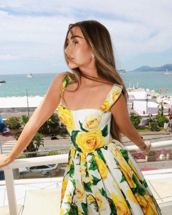 شاهد .. سعر مرتفع لفستان هنا الزاهد من Dolce & Gabbana في مدينة كان