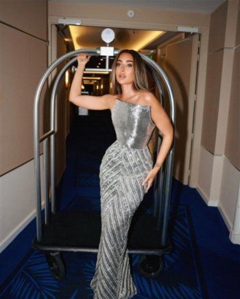 شاهد .. هنا الزاهد تستذكر إطلالتها الساحرة في "كان"