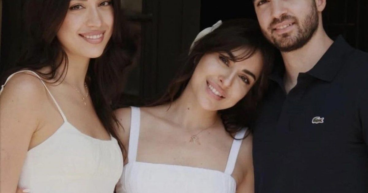 شاهد .. هذا ما ارتدته آية شقيقة سارة أبي كنعان في حفل زفافها- بالصور