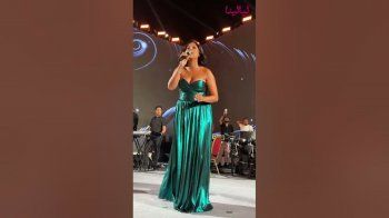 شاهد .. روبي تختار فستاناً رائعاً خلال احيائها حفل خطوبة وهذا سعره