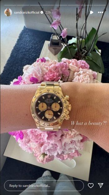 شاهد .. ساعات يد فاخرة وثمينة.. إليكم أجمل اختيارات الفنانات والممثلات العرب لإطلالة أنيقة