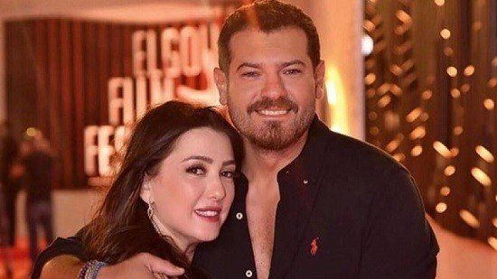 أول رد من الفنان عمرو يوسف بعد إعلان كندة علوش إصابتها بالسرطان