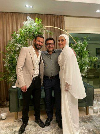 محمد هنيدي يحتفل بخطوبة ابنته فريدة.. من هوية العريس؟