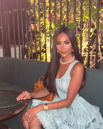 شاهد .. سعر خيالي لإطلالة نور الغندور.. وأنوثتها تبهر الجمهور- بالصور