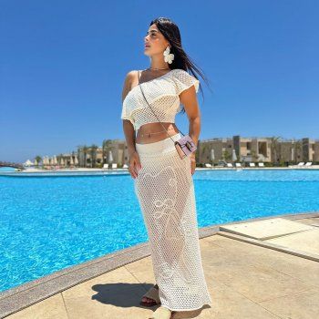 شاهد .. رانيا منصور تتألق بإطلالة صيفية رائعة..و سعر مرتفع لحقيبة يدها من GUCCI