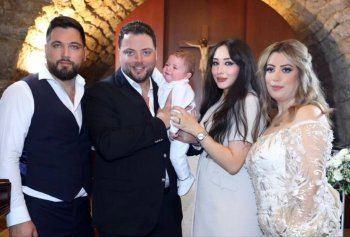 شاهد .. خاص- عامر زيان يحتفل بعمادة ابنه شربل: "انت النور البعيوني ياخد من عمري ويعطيك"