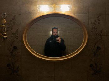 شاهد .. خاص - سمير سرياني يكشف هذه الصفة في شخصية نانسي عجرم .. وكيف خلقت فكرة فيديو كليب " إلى بيروت الأنثى "