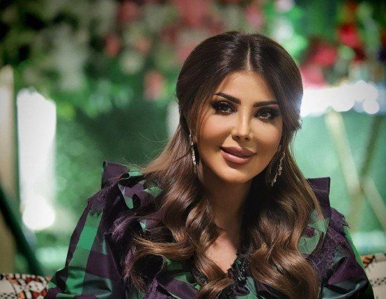 رسائل غامضة تدفع ممثلة كويتية إلى اللجوء للقضاء «فيديو»