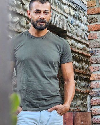 شاهد .. خاص - هذا ما كشفه جان دكاش عن أدواره التمثيلية ولهذا السبب أصبح معالجاً بالدراما