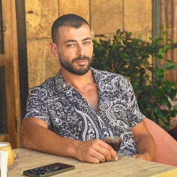 شاهد .. خاص - هذا ما كشفه جان دكاش عن أدواره التمثيلية ولهذا السبب أصبح معالجاً بالدراما